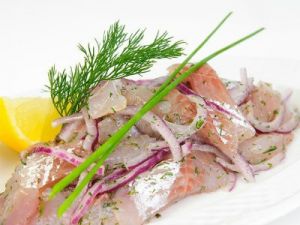 закуска с лимоном и зеленью